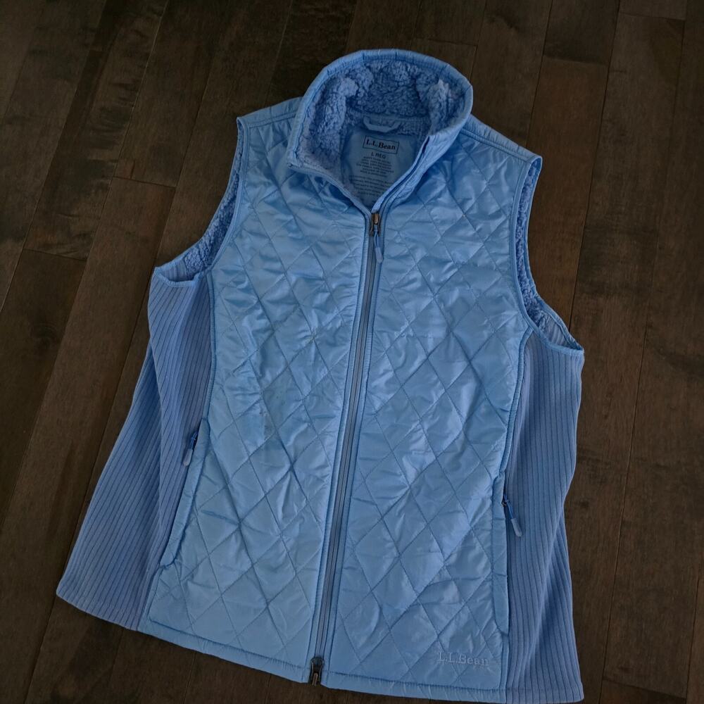 LL Bean Mountain Classic Puffer Vest Womens Large L Blue Quilted Lightweight - Picture 2 of 9